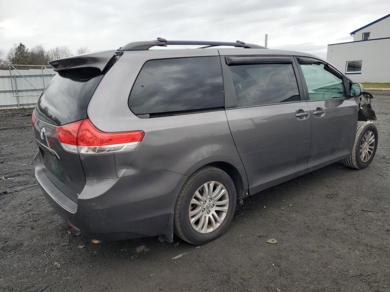 2013 Toyota Sienna Xle - foto 3