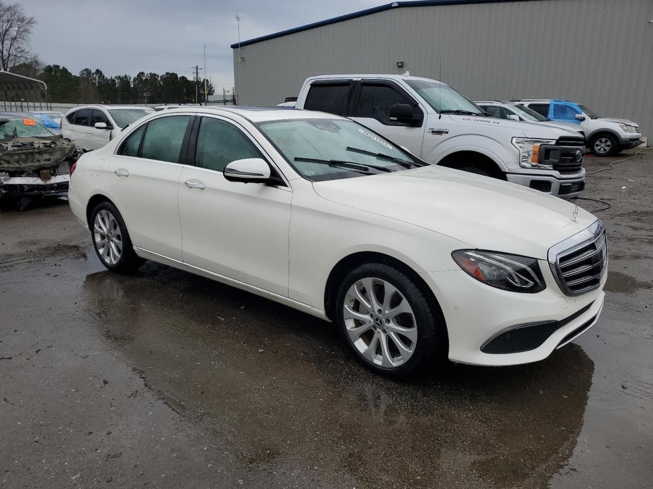 2020 Mercedes-Benz E 350 - foto 4