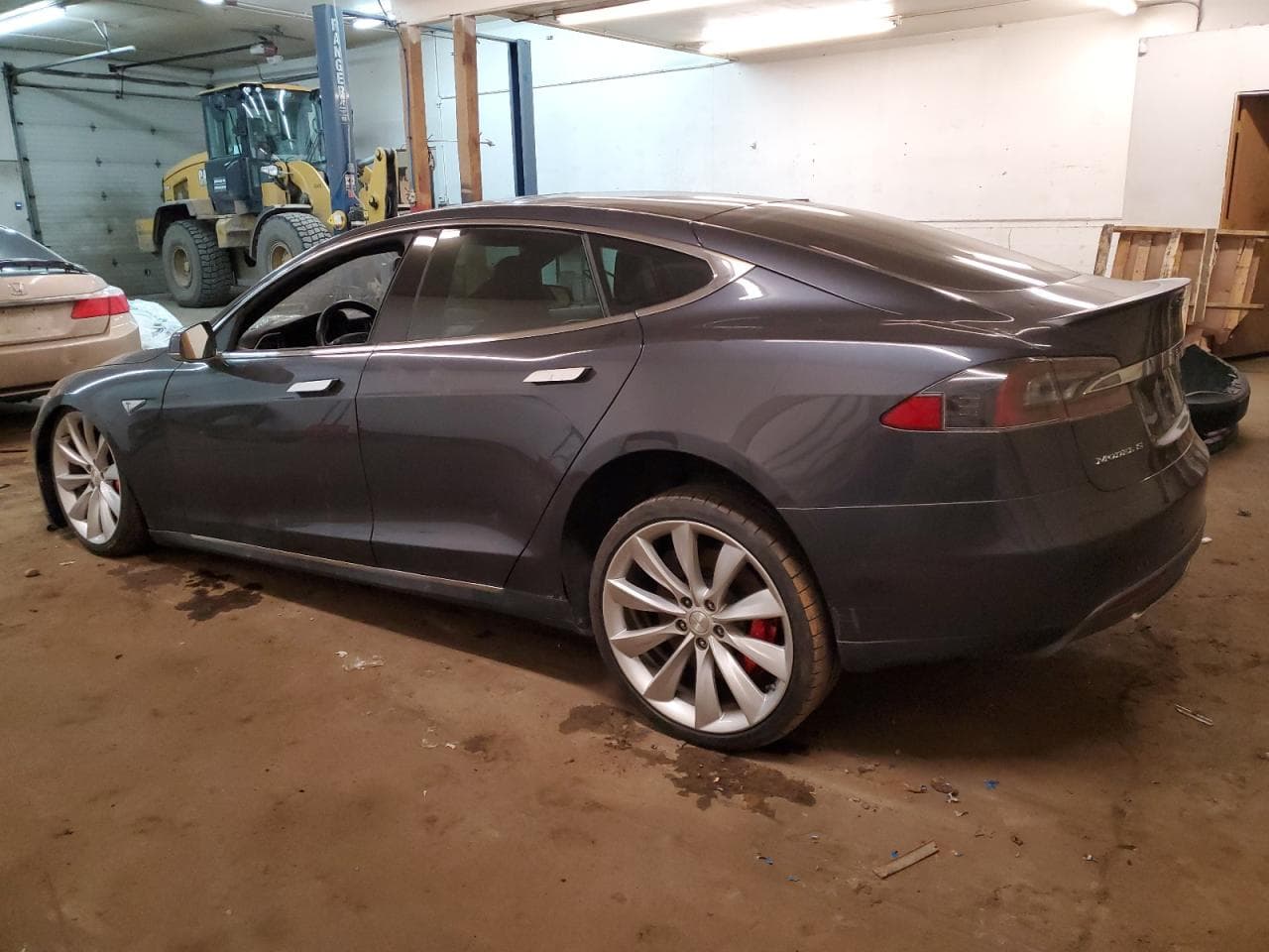 2015 Tesla Model S P85D - foto 2