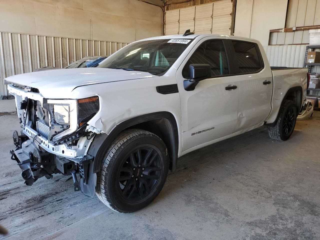 2023 GMC Sierra C1500