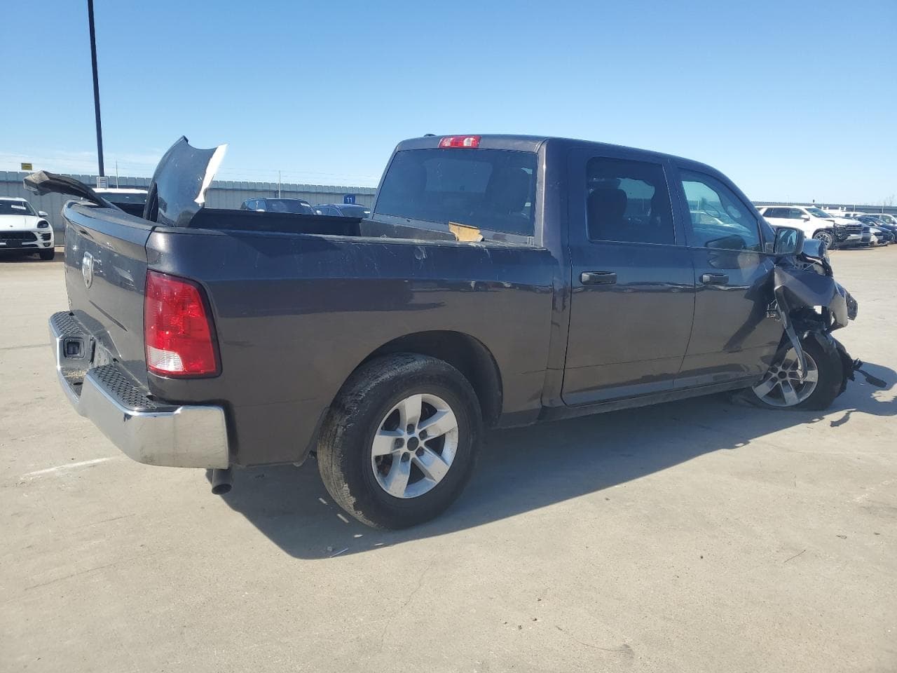2022 Ram 1500 Classic Slt - foto 3