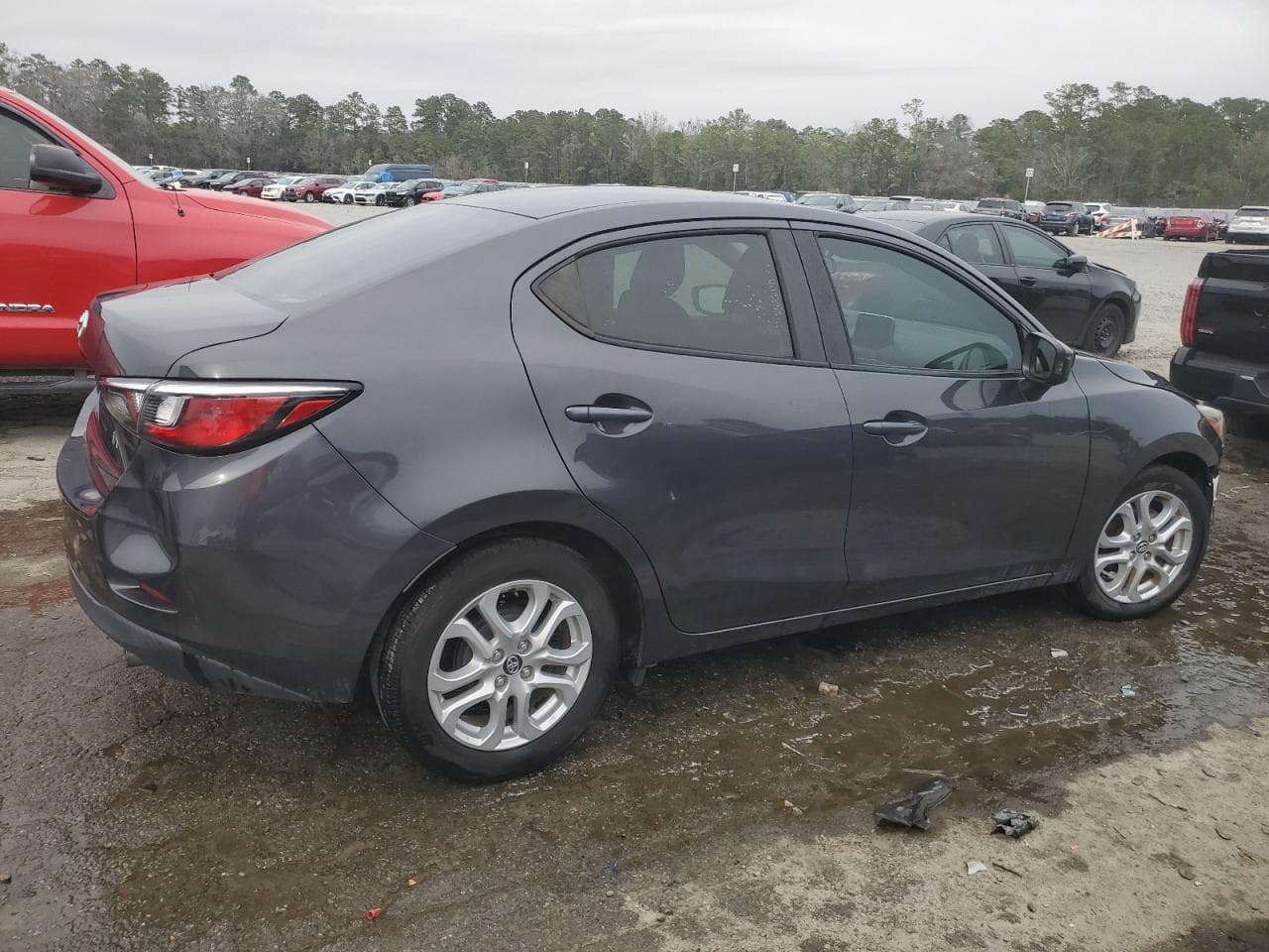 2017 Toyota Yaris Ia - foto 3