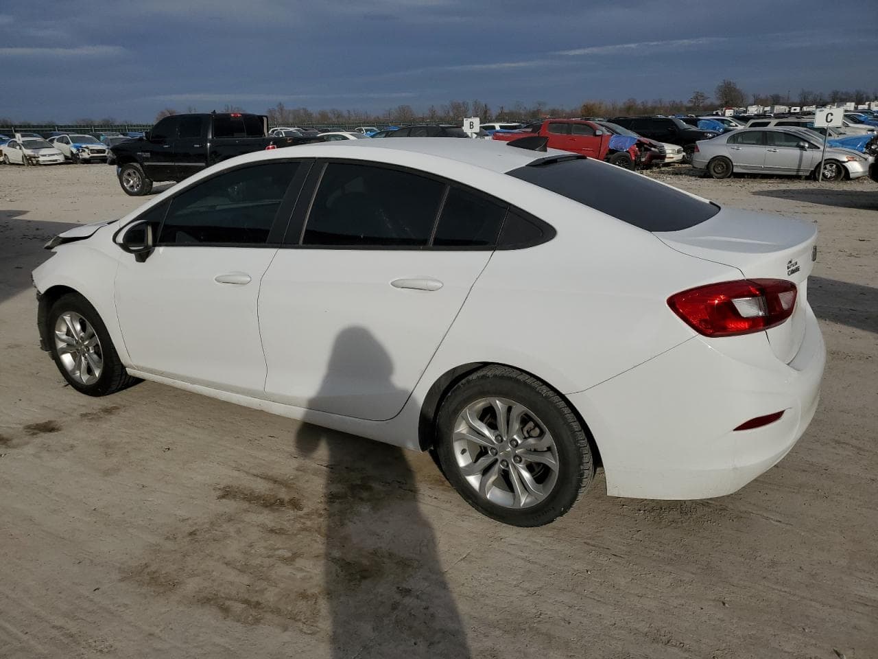 2019 Chevrolet Cruze Ls - foto 2