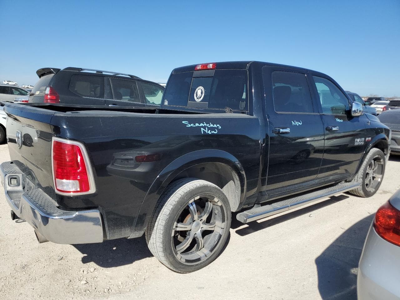 2014 Ram 1500 Laramie - foto 3