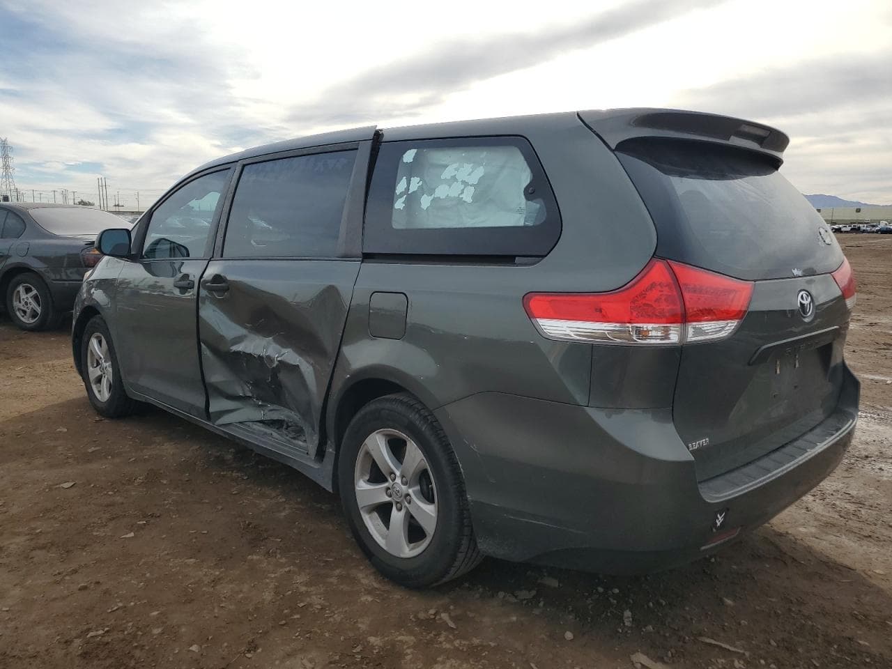 2013 Toyota Sienna - foto 2