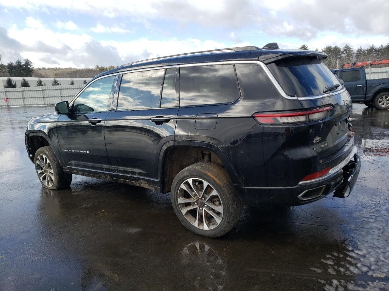 2022 Jeep Grand Cherokee L Overland - foto 2
