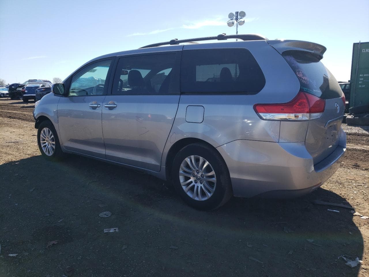 2013 Toyota Sienna Xle - foto 2