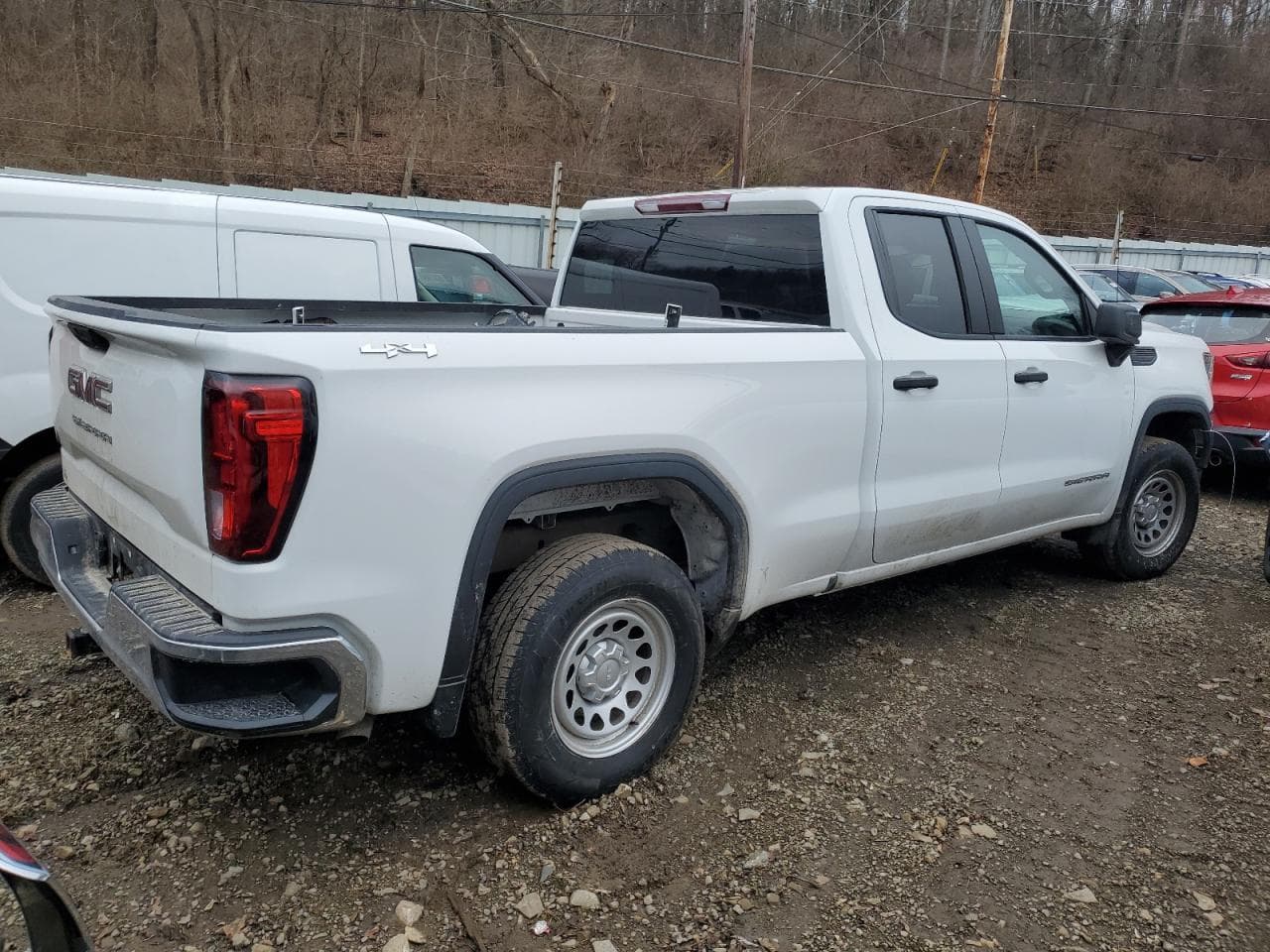 2023 GMC Sierra K1500 - foto 3