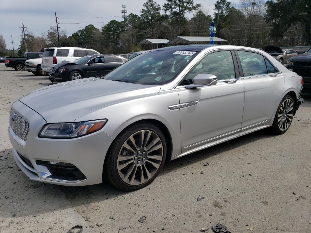 2018 Lincoln Continental Select