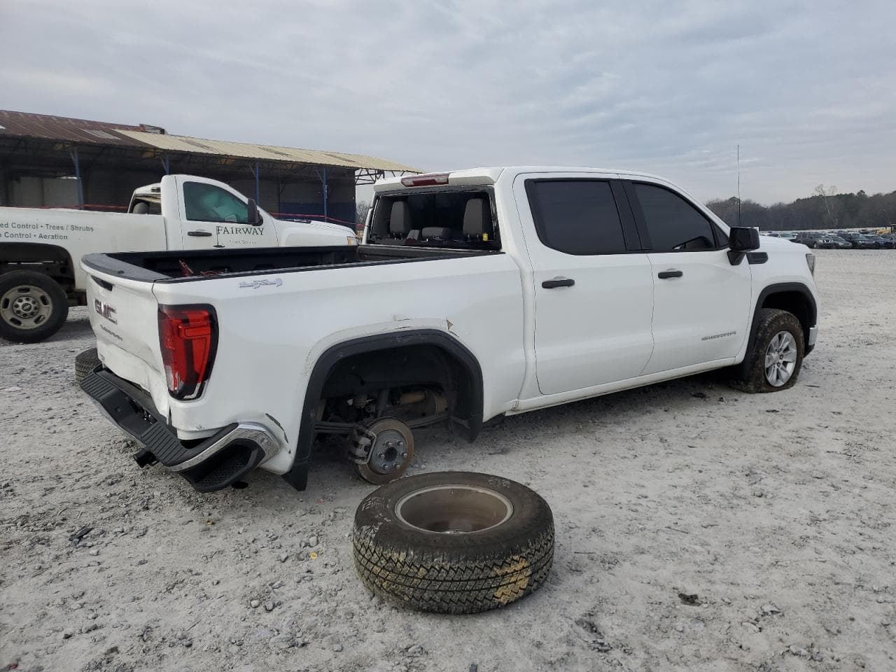 2022 GMC Sierra K1500 - foto 3