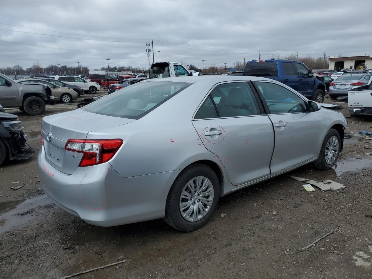 2014 Toyota Camry L - foto 3
