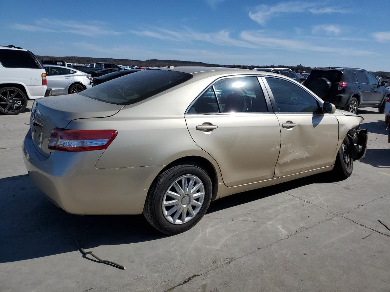 2010 Toyota Camry Le - foto 3