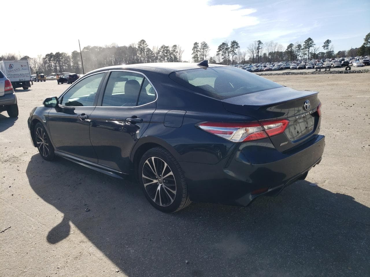 2020 Toyota Camry Se - foto 2