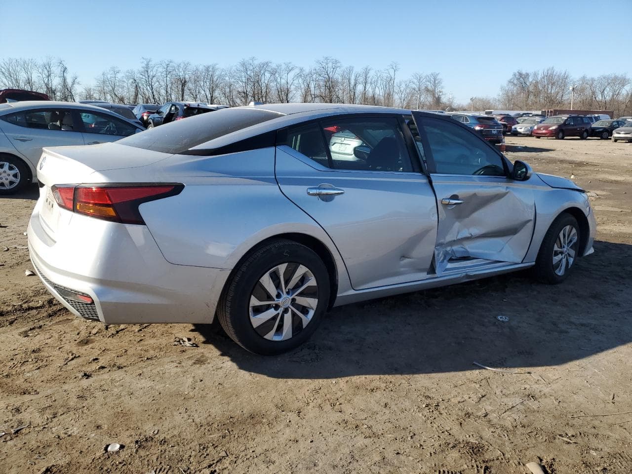 2020 Nissan Altima S - foto 3