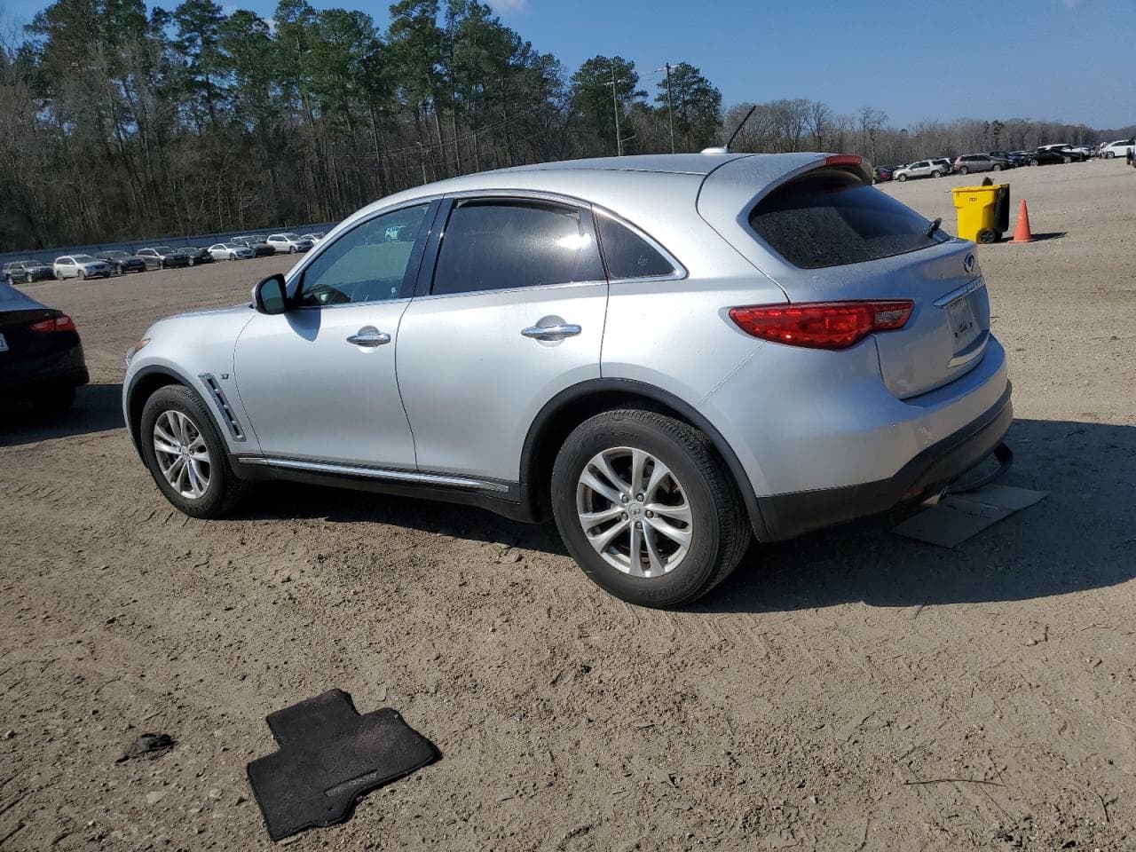 2016 Infiniti Qx70 - foto 2