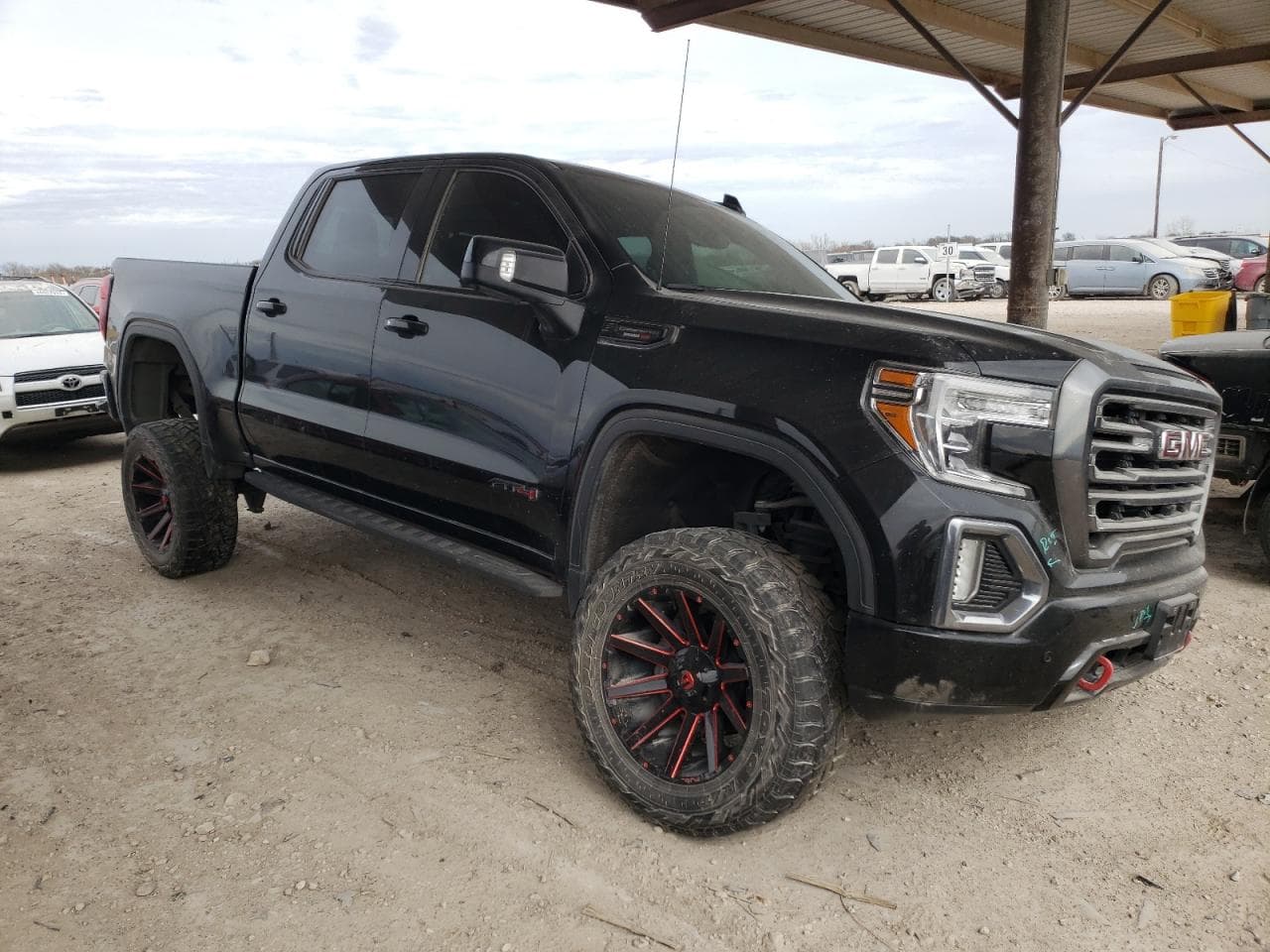 2021 GMC Sierra K1500 At4 - foto 4