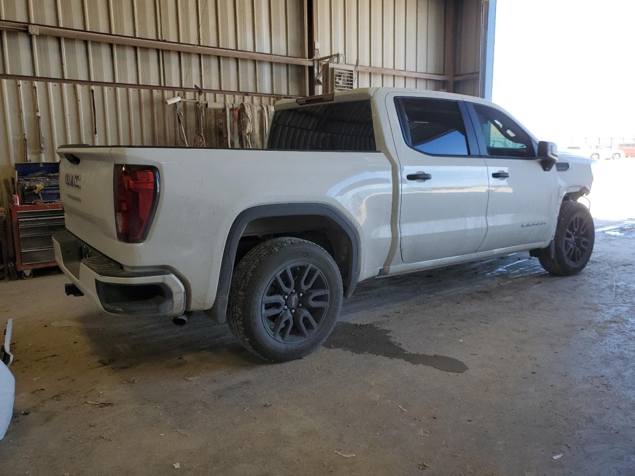 2023 GMC Sierra C1500 - foto 3