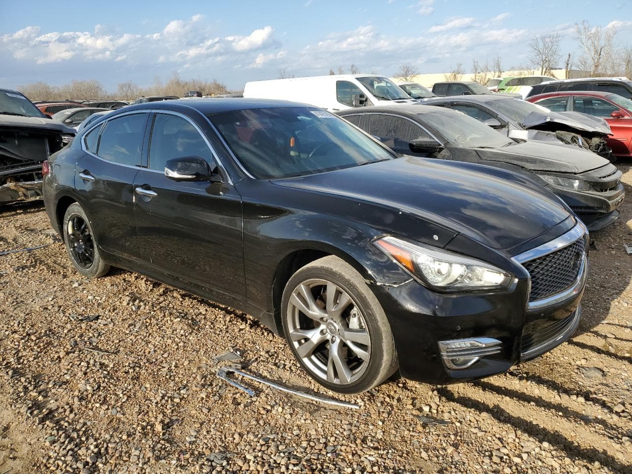 2015 Infiniti Q70 3.7 - foto 4
