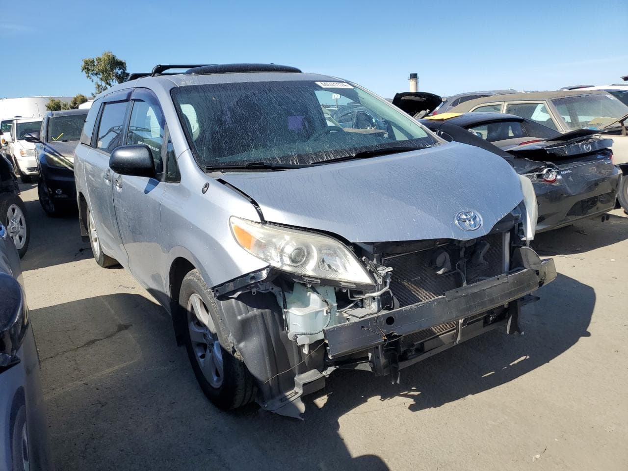 2013 Toyota Sienna - foto 4