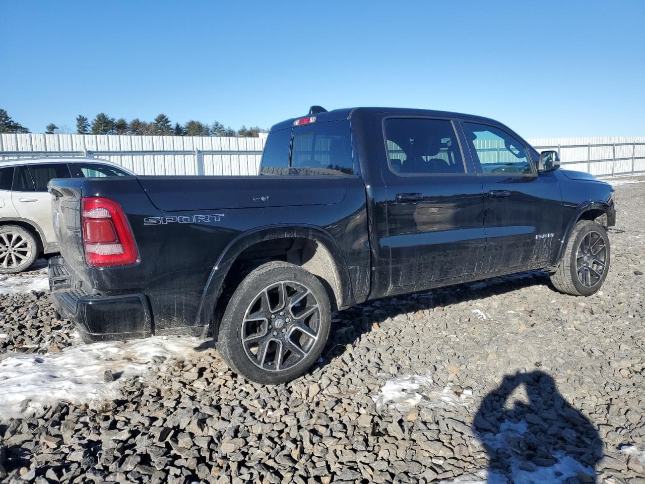 2022 Ram 1500 Laramie - foto 3