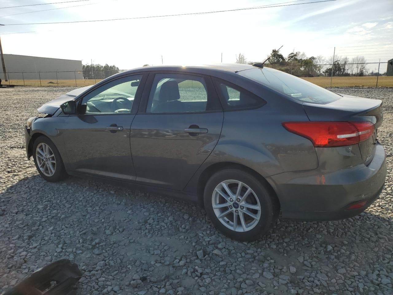2017 Ford Focus Se - foto 2