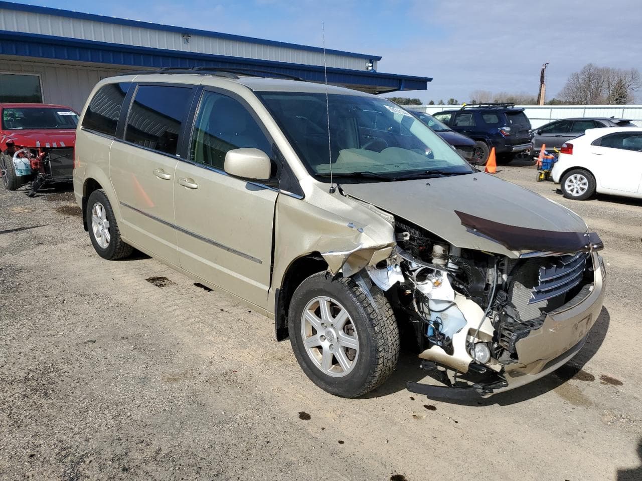 2010 Chrysler Town & Country Touring - foto 4
