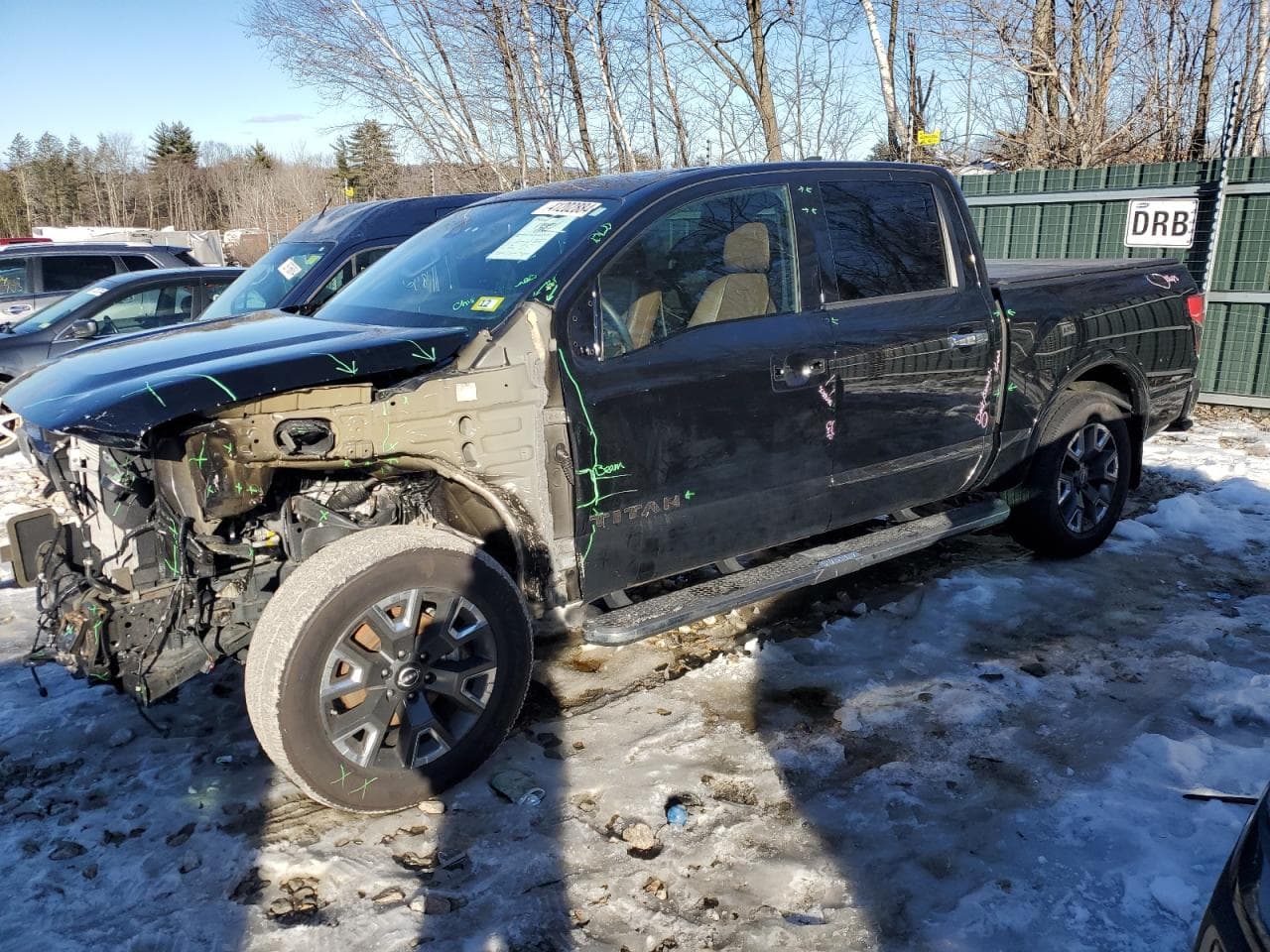 2023 Nissan Titan Sv