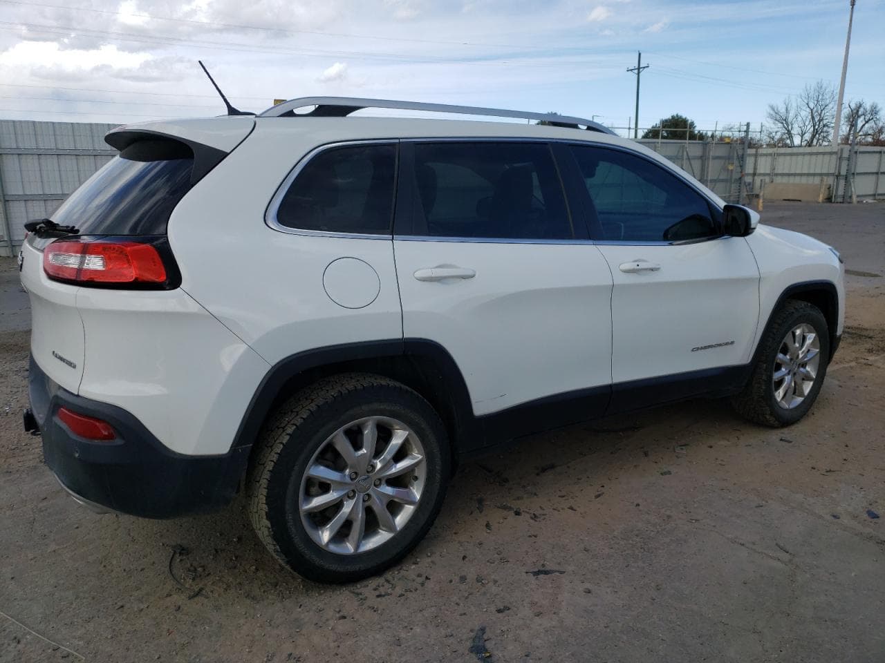 2015 Jeep Cherokee Limited - foto 3