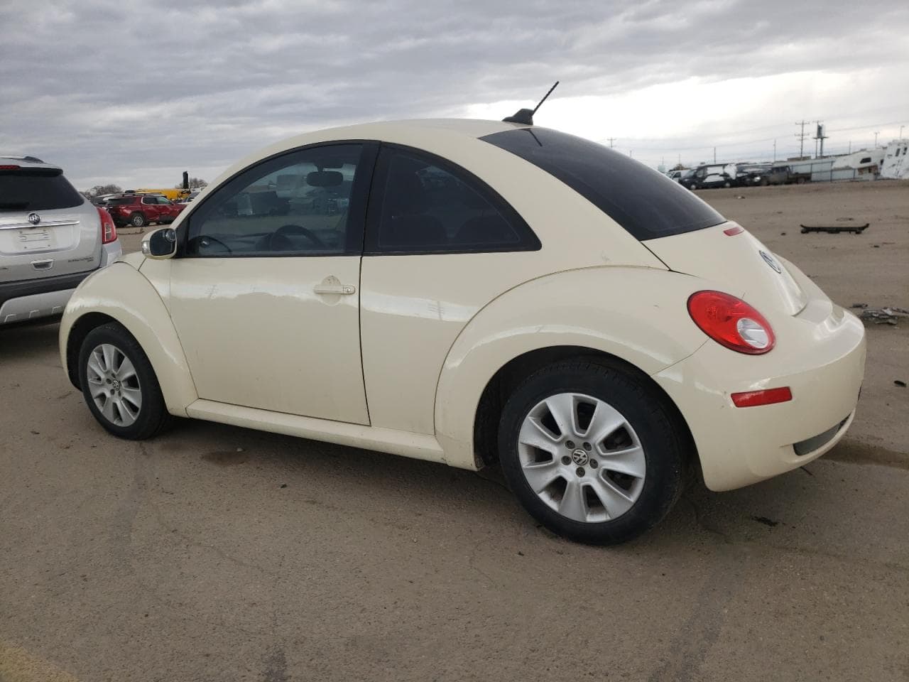 2009 Volkswagen New Beetle S - foto 2