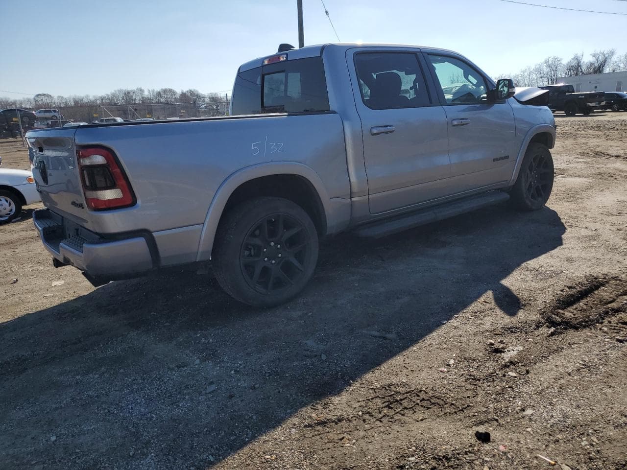 2021 Ram 1500 Laramie - foto 3