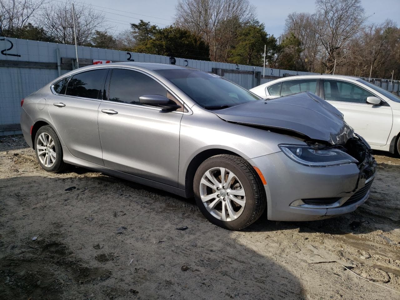 2015 Chrysler 200 Limited - foto 4