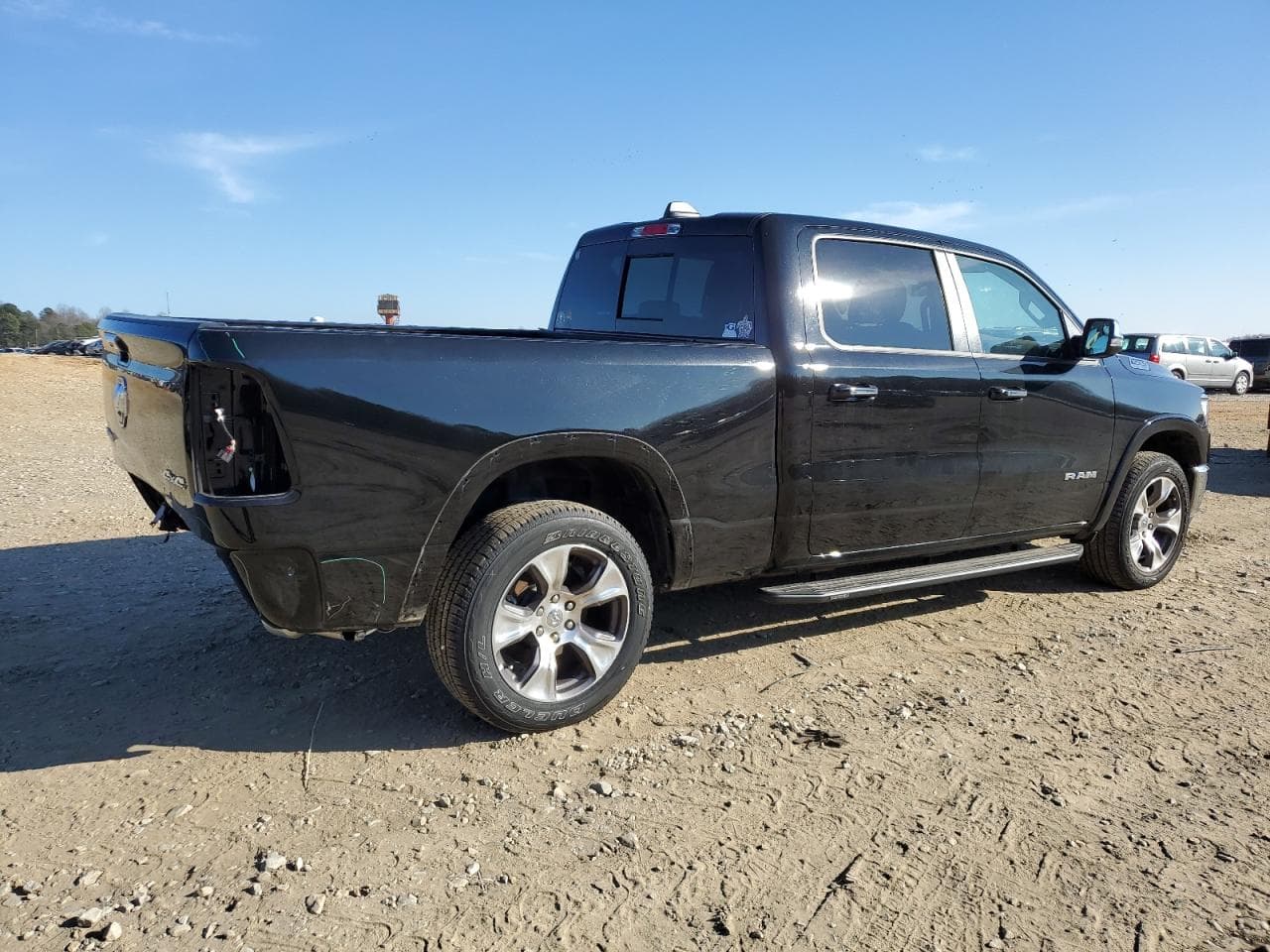 2022 Ram 1500 Laramie - foto 3