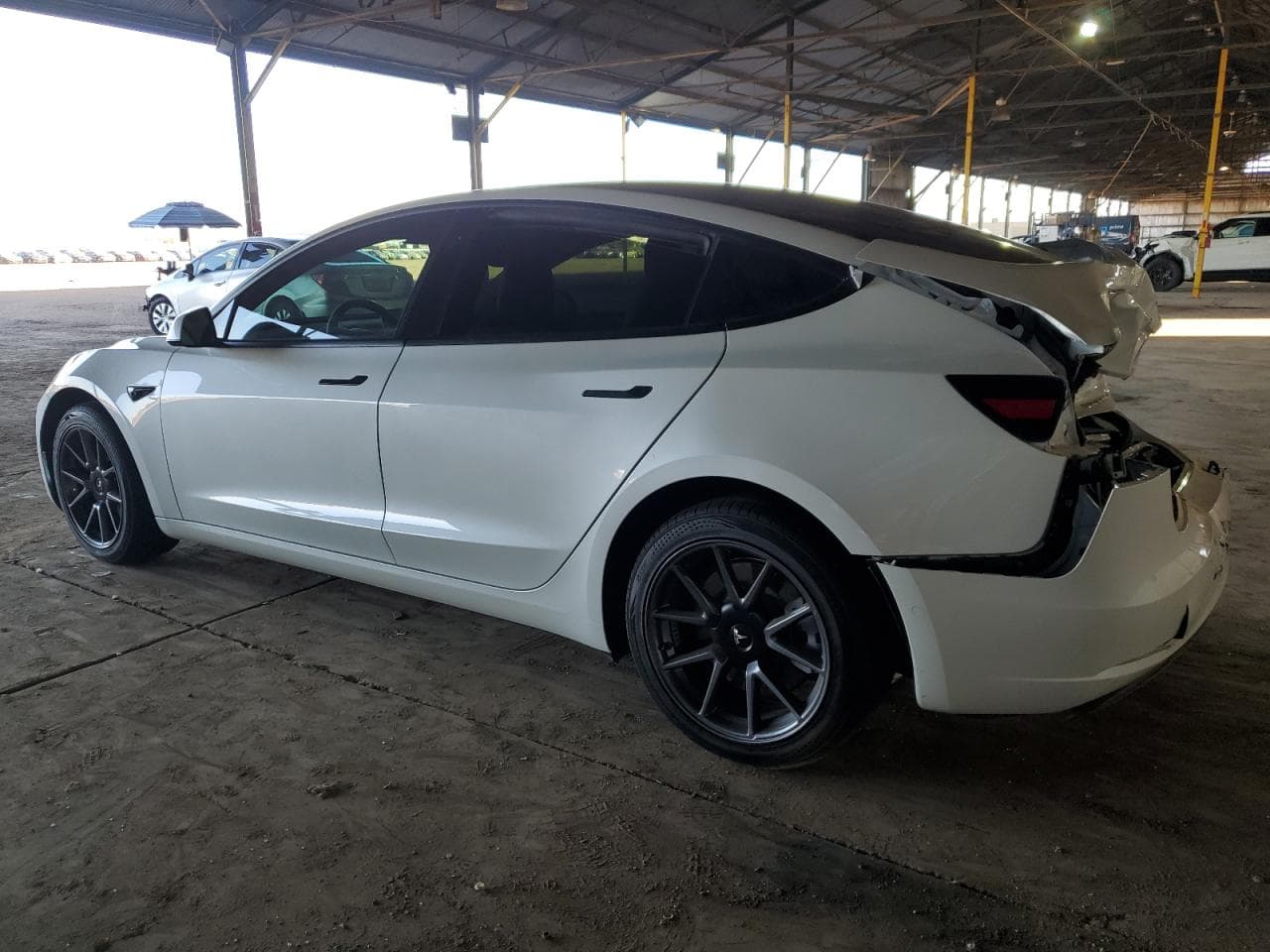 2021 Tesla Model 3 - foto 2