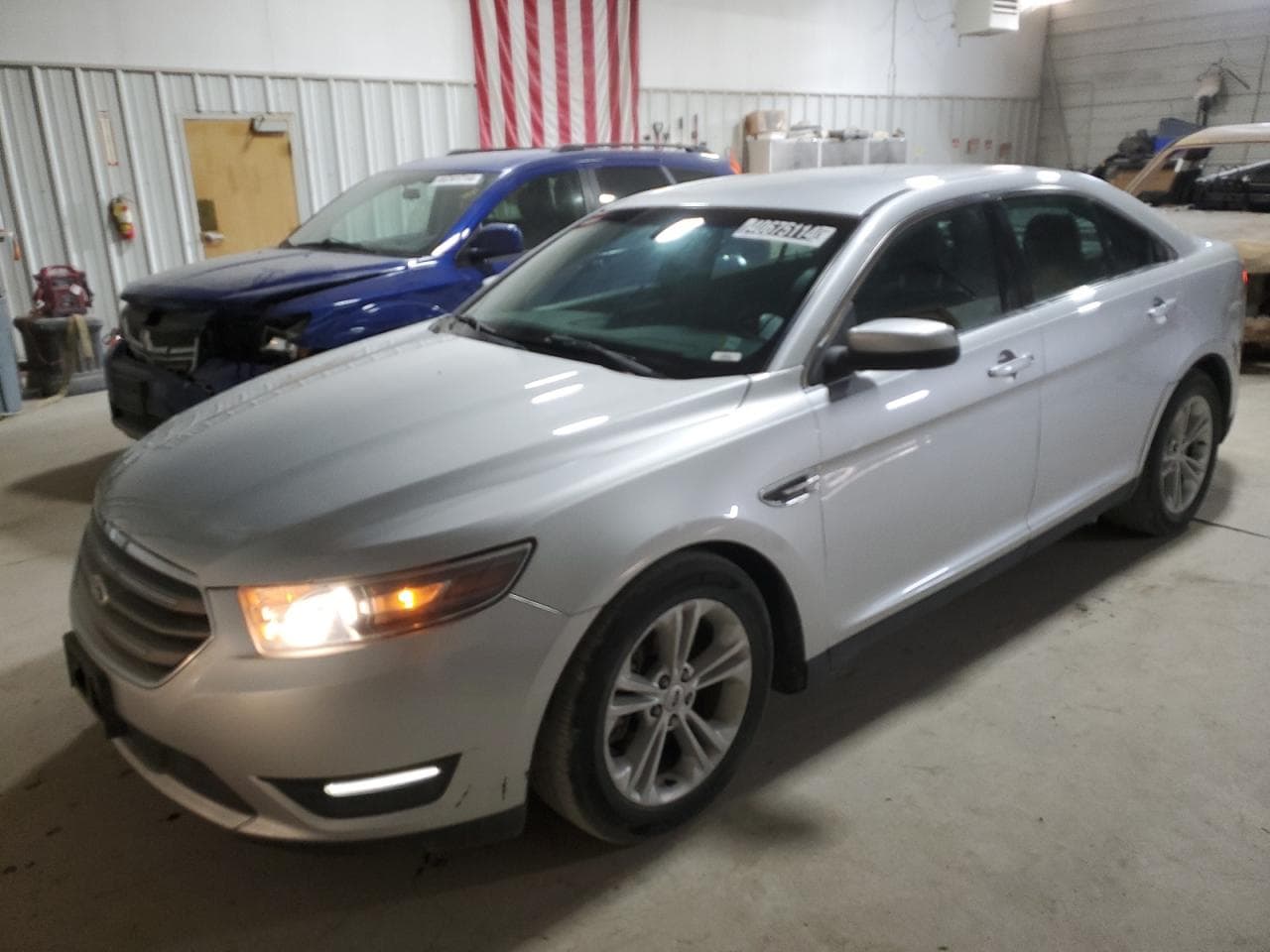 2013 Ford Taurus Sel