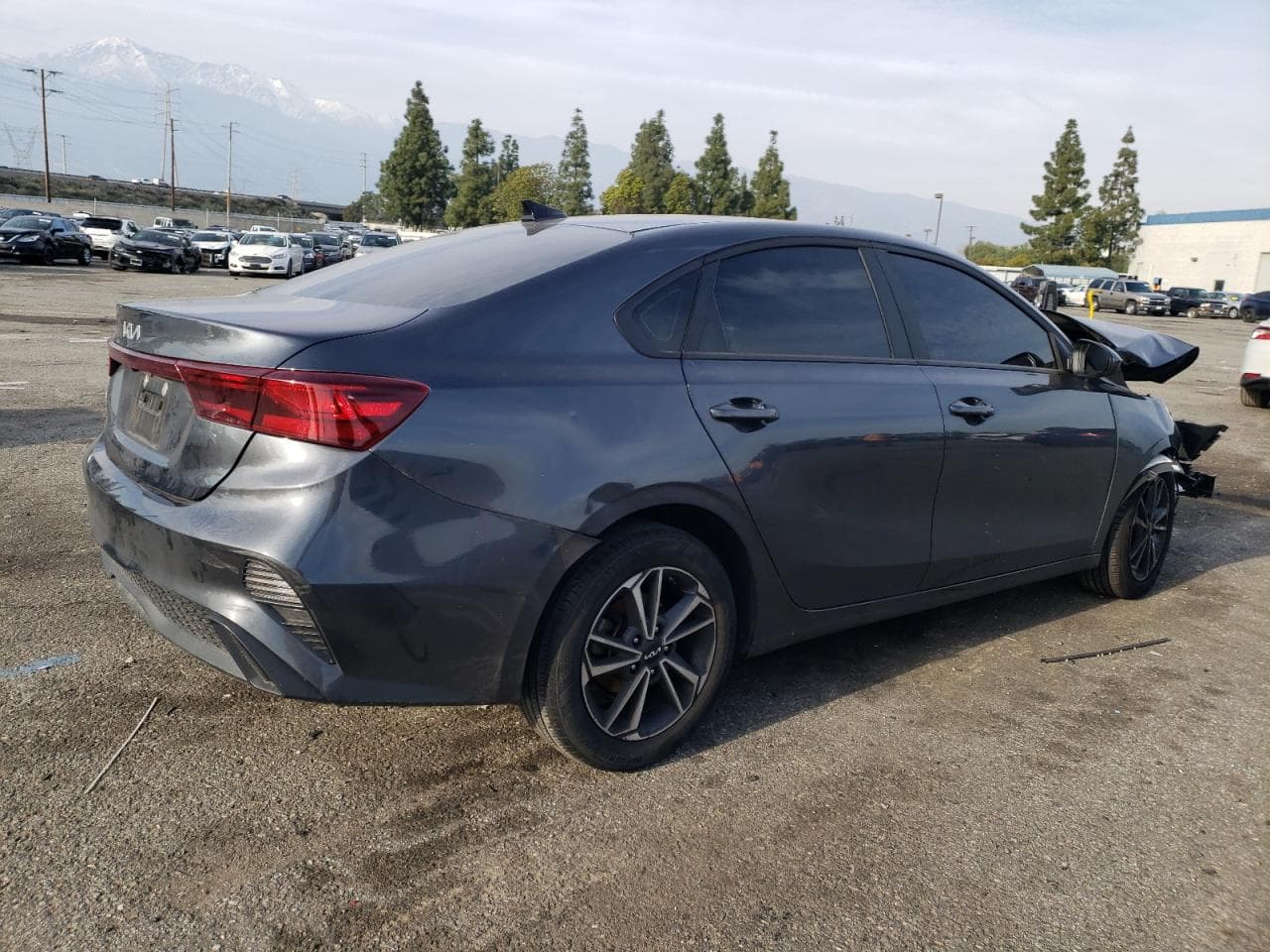 2022 Kia Forte Fe - foto 3