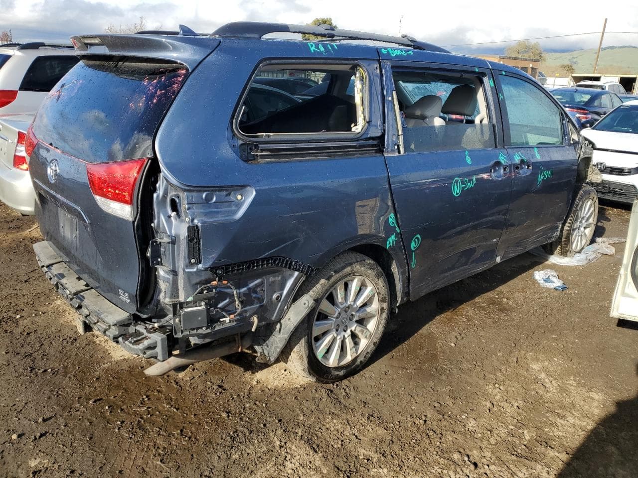 2013 Toyota Sienna Xle - foto 3