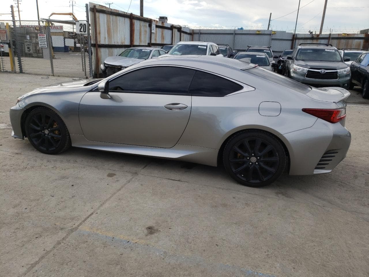 2017 Lexus Rc 200T - foto 2