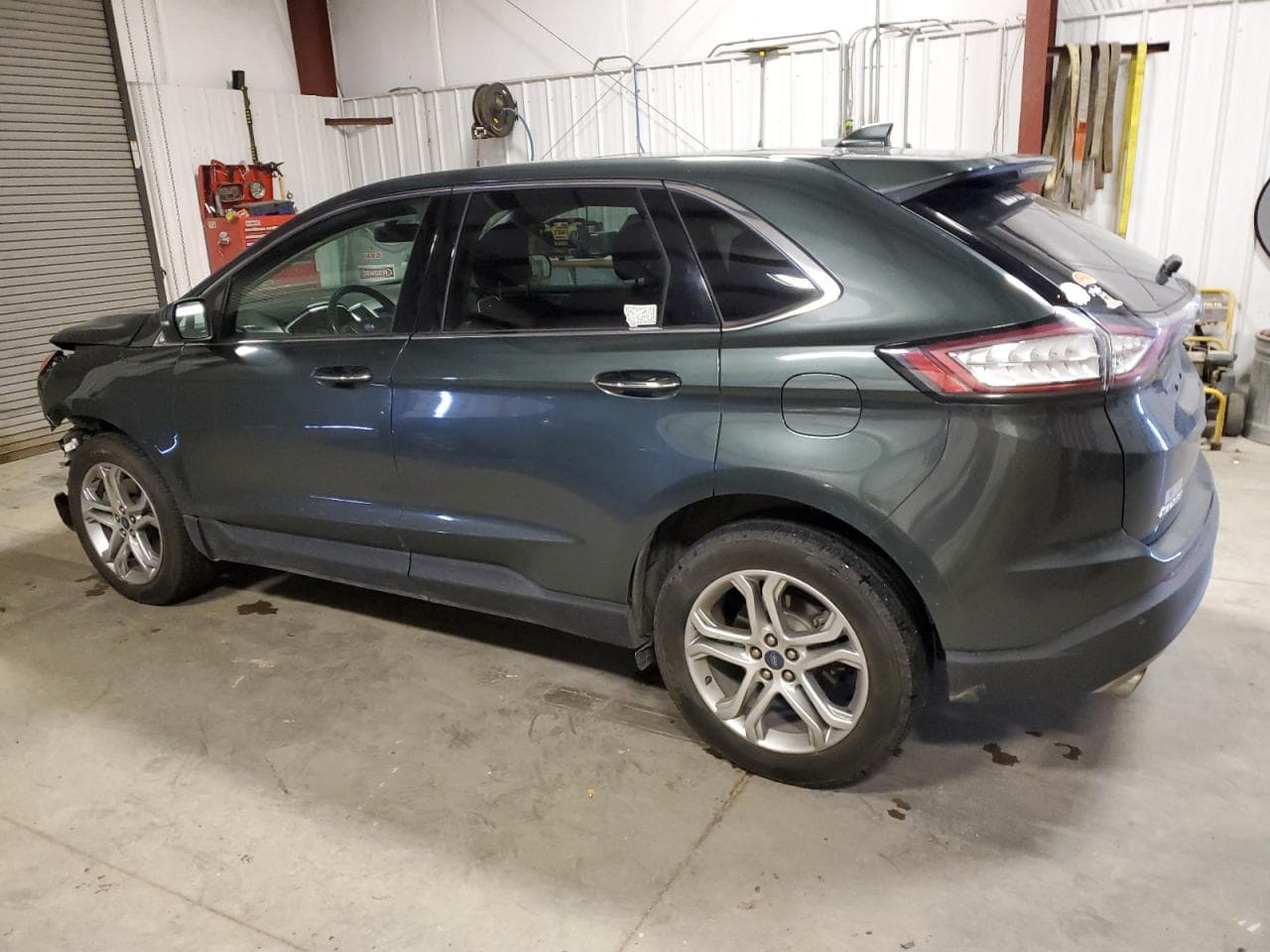 2015 Ford Edge Titanium - foto 2