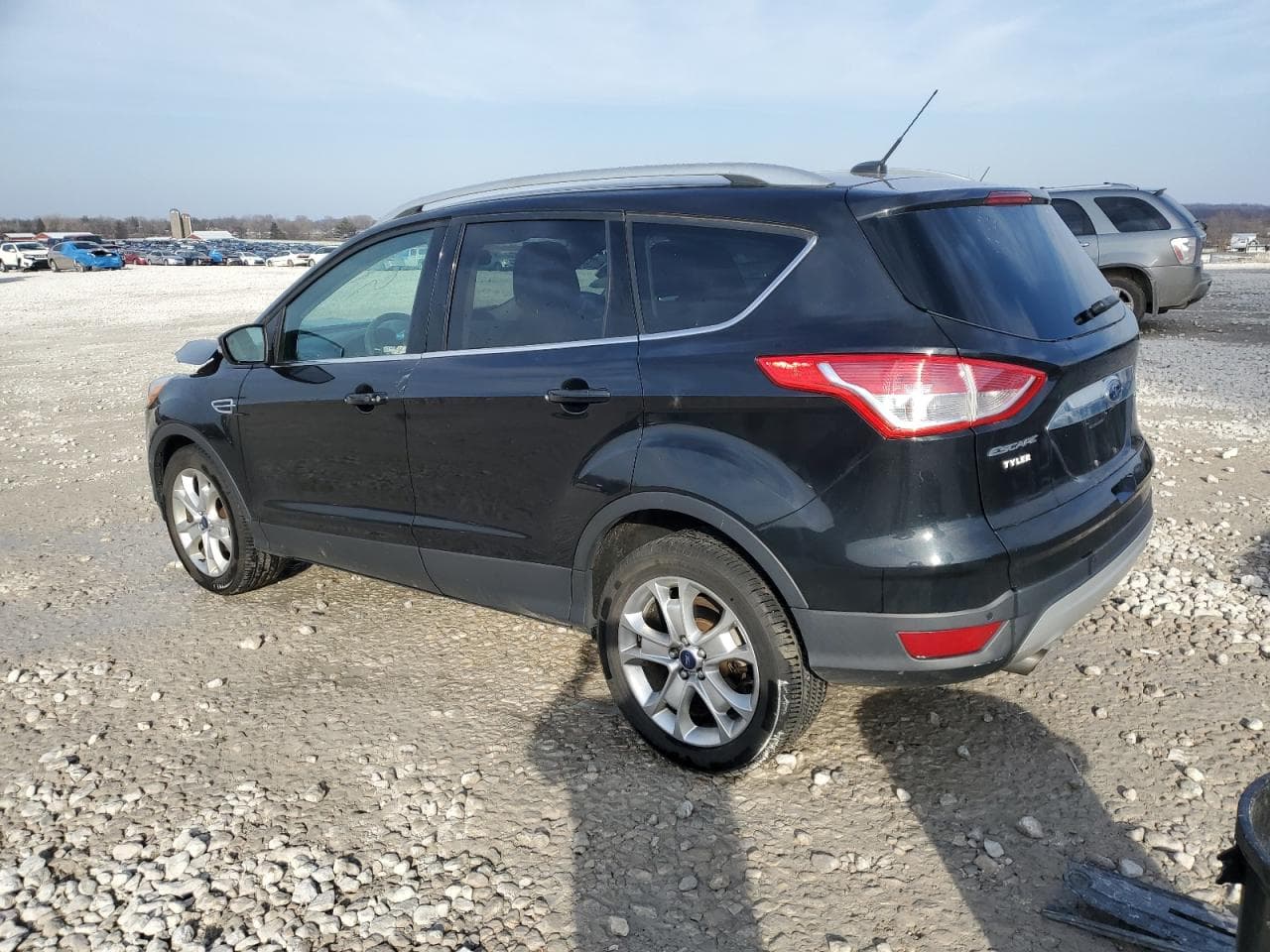 2015 Ford Escape Titanium - foto 2