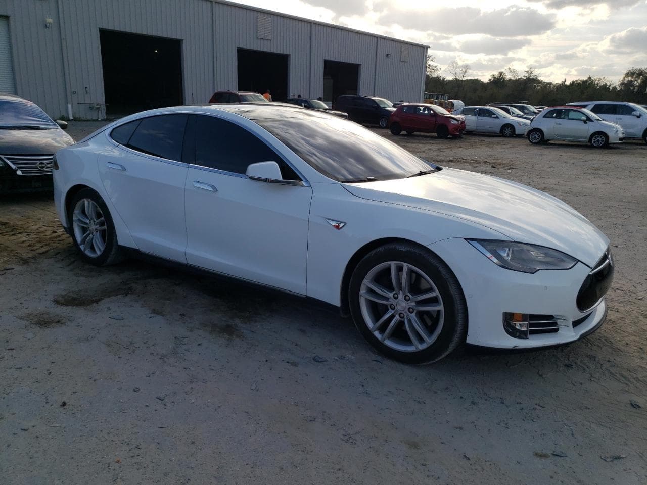 2015 Tesla Model S 70D - foto 4