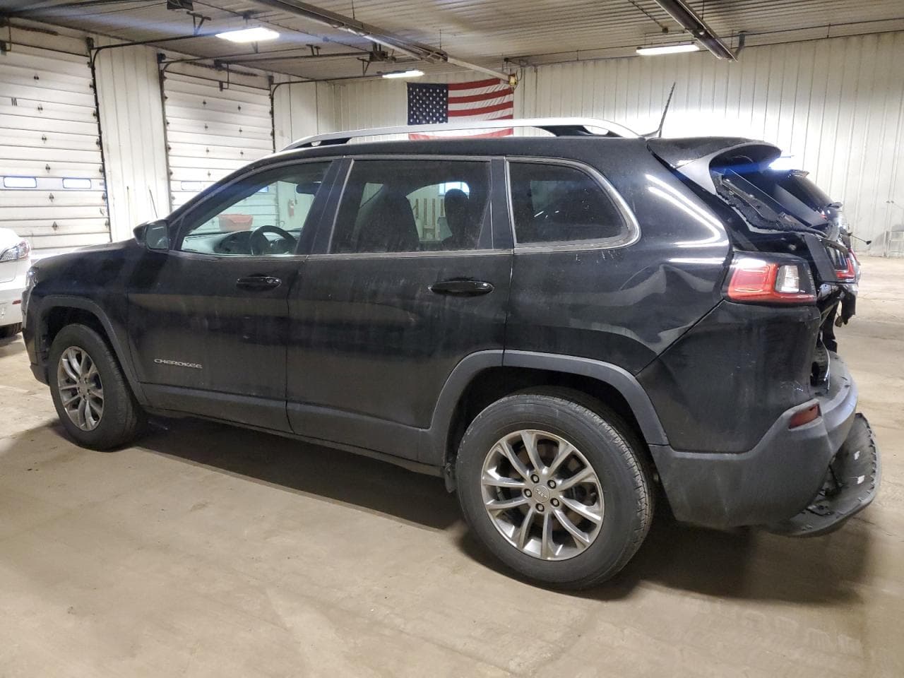 2020 Jeep Cherokee Latitude Plus 4X4 - foto 2