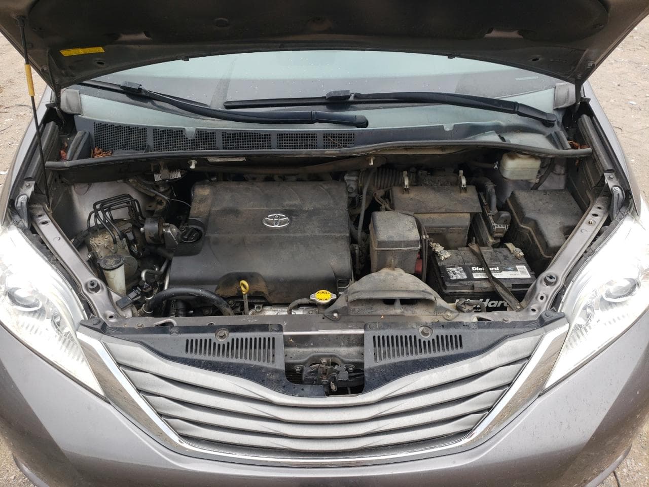 2014 Toyota Sienna Xle V6 8 Passenger - foto 3