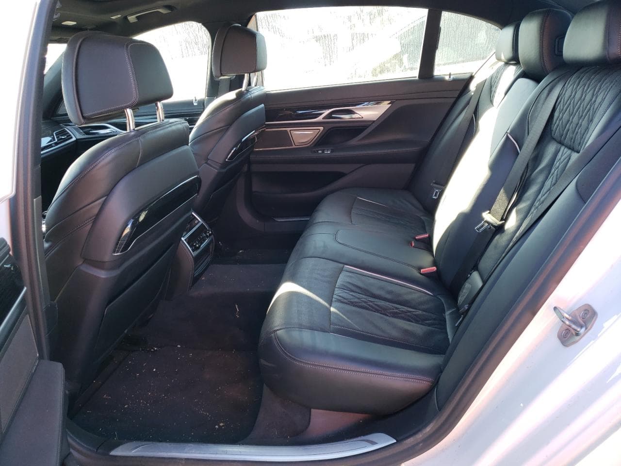 2019 BMW 750I - foto 4