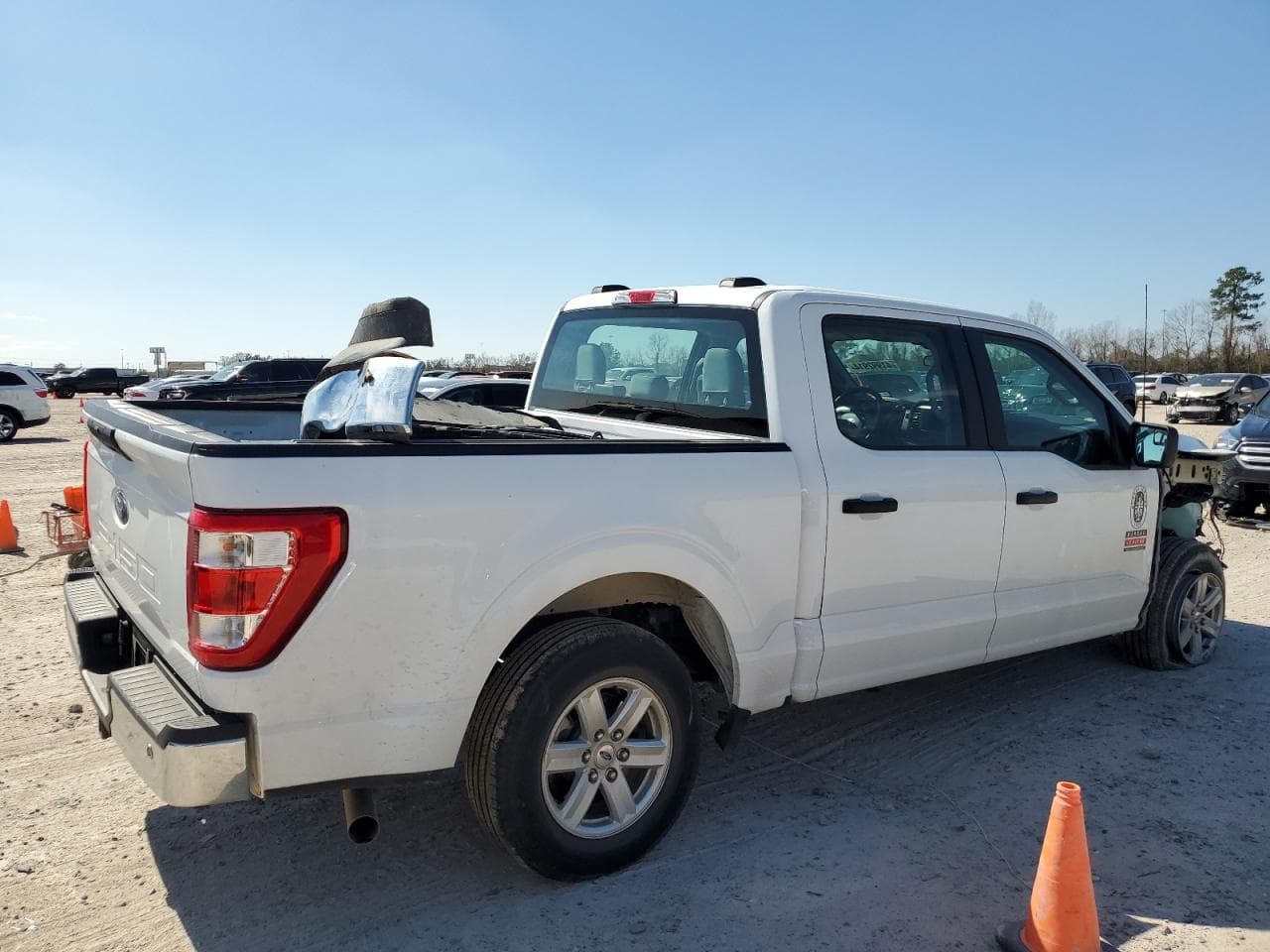 2022 Ford F150 Supercrew - foto 3