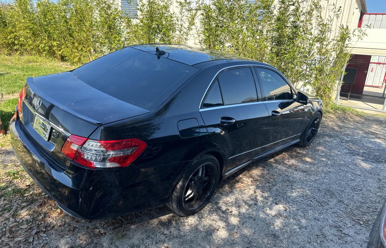 2011 Mercedes-Benz E 350 4Matic - foto 4