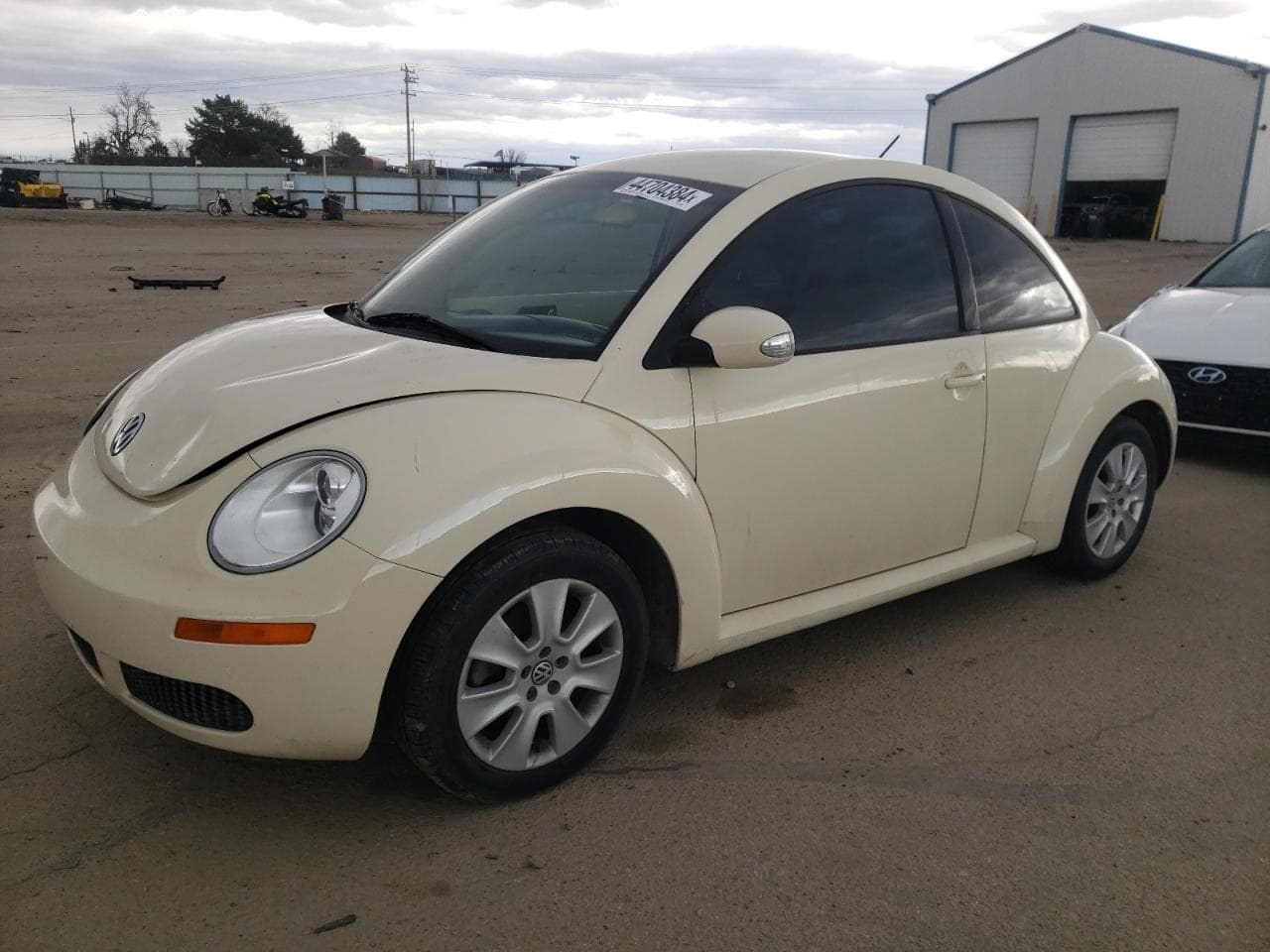 2009 Volkswagen New Beetle S