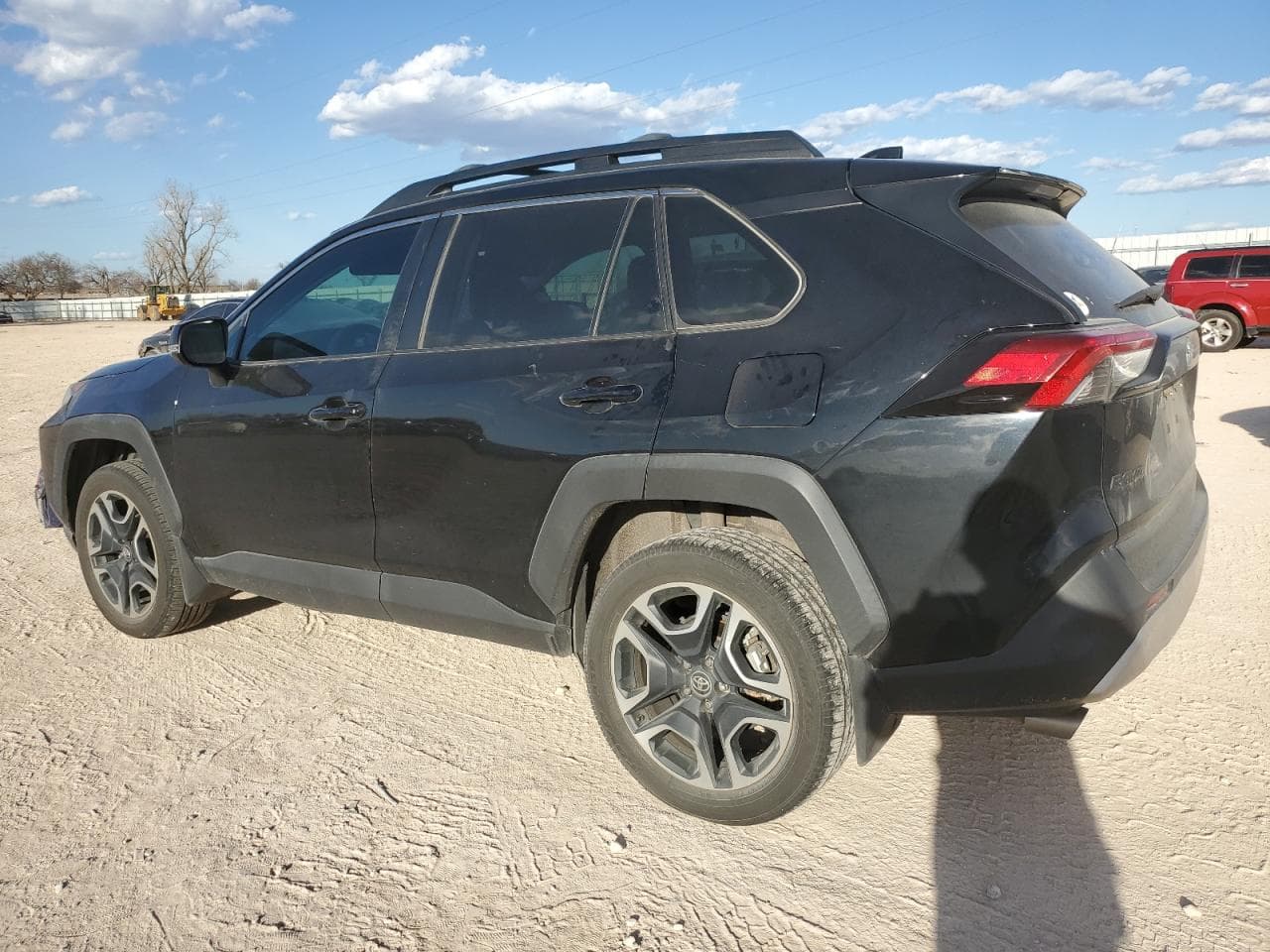 2019 Toyota Rav4 Adventure - foto 2