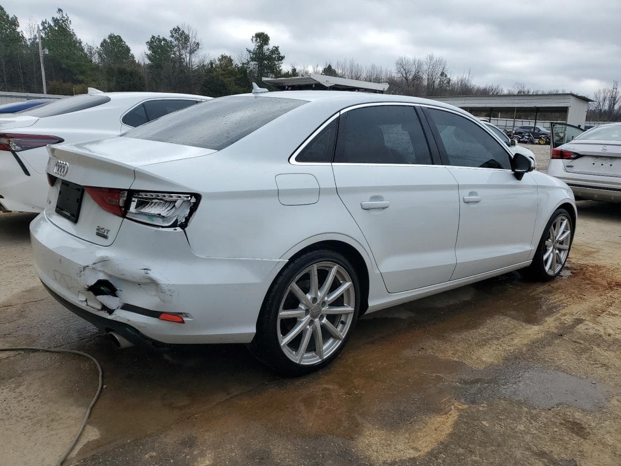2015 Audi A3 2.0T Premium - foto 3