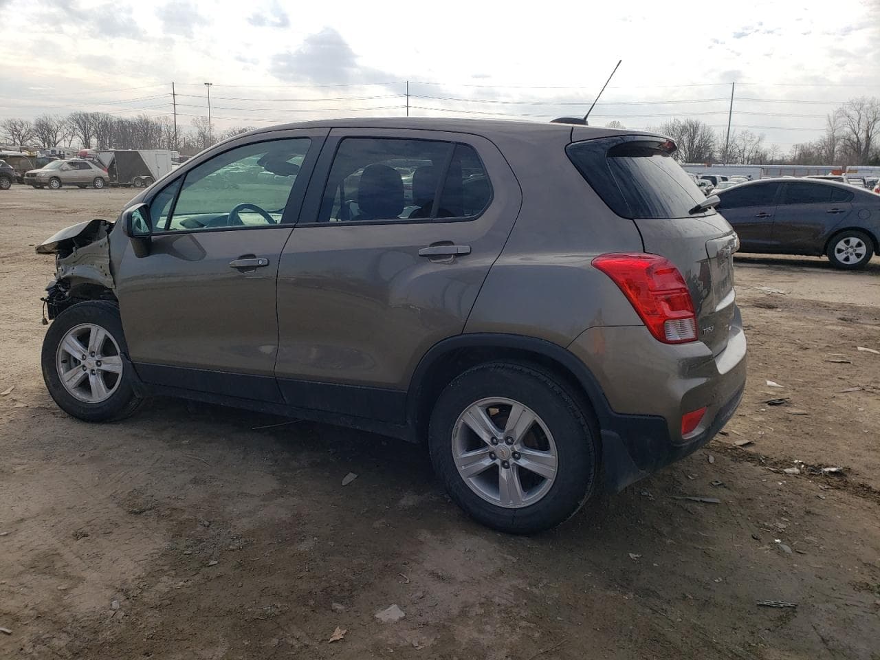 2020 Chevrolet Trax Fwd Ls - foto 2