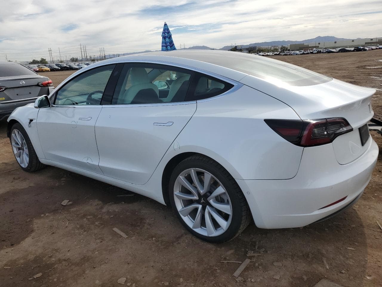 2020 Tesla Model 3 - foto 2